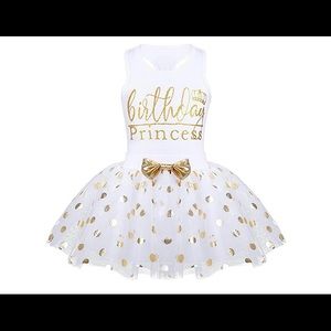 Girl birthday outfit